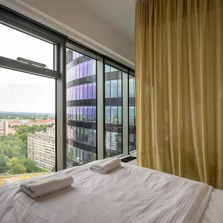 Appartement Rentplanet - Sky Tower *