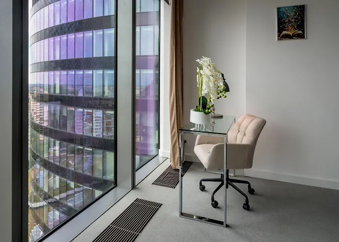 Rentplanet - Sky Tower *